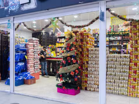 DISTRIBUIDORA LOS PAISAS